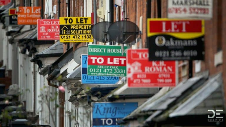 UK Government: DO NOT move house whilst the country fights Covid-19