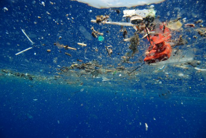 ocean plastic detritus