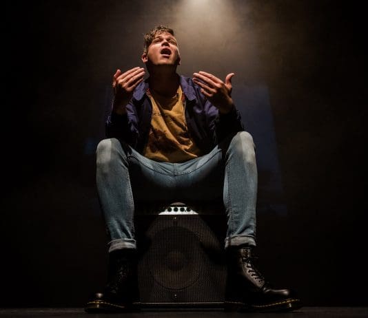 FRANKIE VAH Written and Performed by Luke Wright