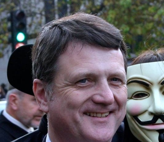 I see you, Gerard Batten