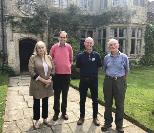 DWT receives £1,500 donation from Mapperton House spring plant sale