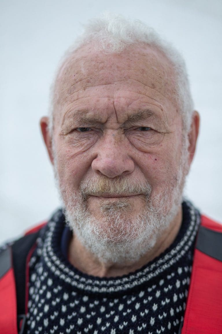 Knox-Johnston sails into Bridport Literary Festival