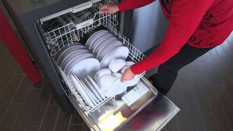 Simple Task No 5: Loading a Dishwasher