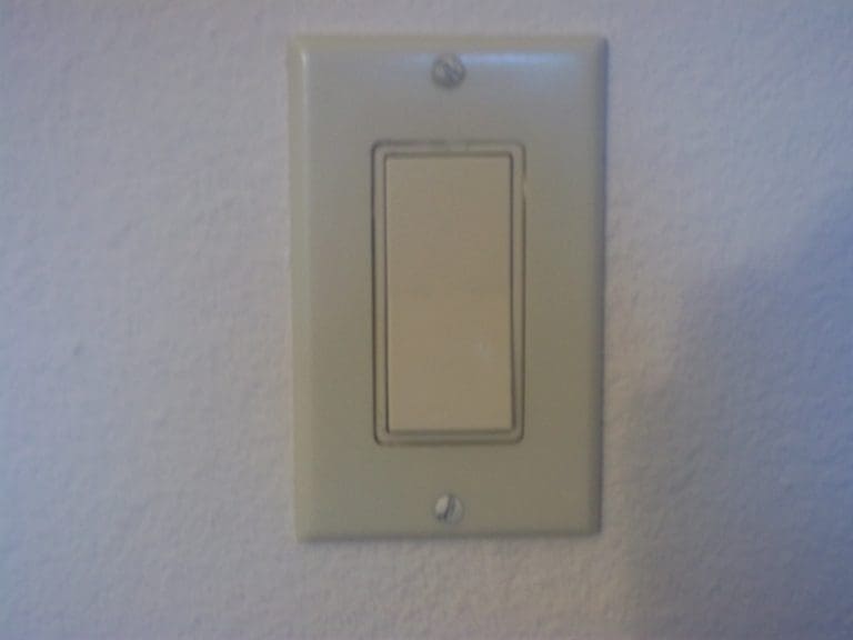 Simple task No 2: Turning Off A Light
