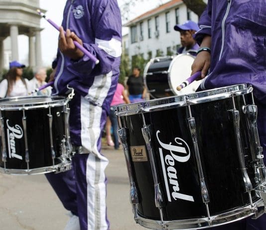 Metropole Market Invites YOU to Join in the Mardi Gras Procession