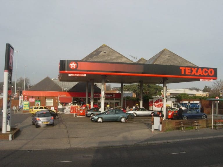 Did You See Elderly Woman Robbed?