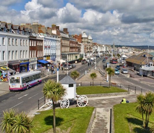 Weymouth makes the top 5 of UK’s best seaside towns for families