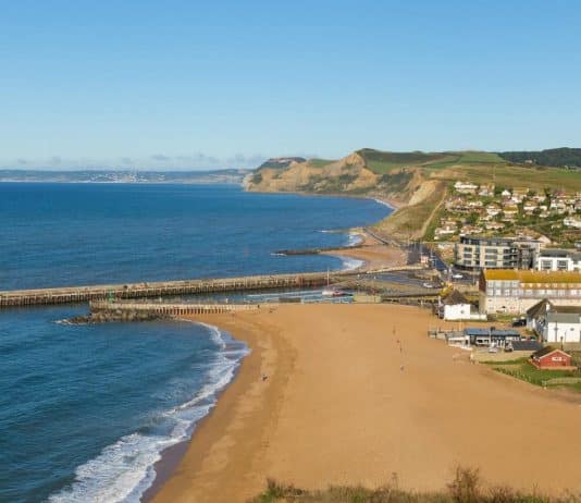 West Bay Harbour walkway closed amid safety concerns