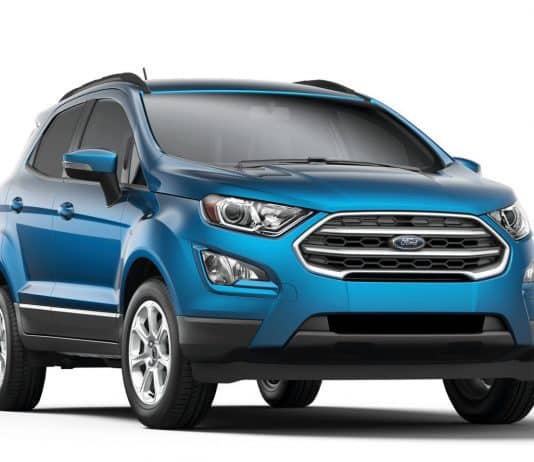 Light blue Ford Ecosport involved in hit and run damage in Weymouth