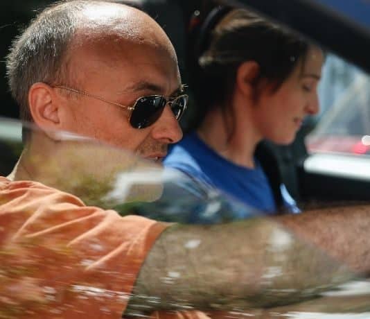 Majority of public demand sacking off Dominic Cummings