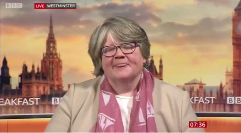 Government minister blames ‘wrong’ advice at start of COVID-19 outbreak that could have led to mistakes