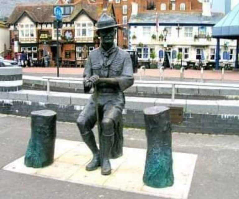 This is why the statue of Baden Powell should be removed from Poole Quay