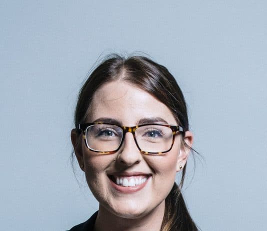 Laura Pidcock’s tweet explains a lot more than the wearing of face masks