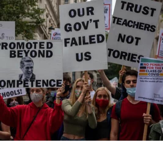 As pupils and parents go to war with the government let us know your experiences As pupils and parents go to war with the government let us know your experiences