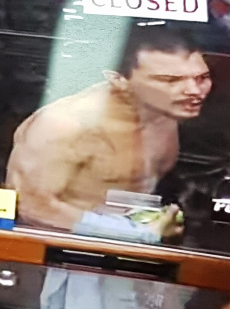 Shoplifter threatens to stab shop assistant in Bournemouth