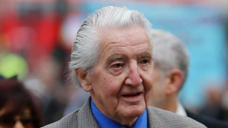 Robb Johnson – Tony Skinner’s Lad [Official Video]