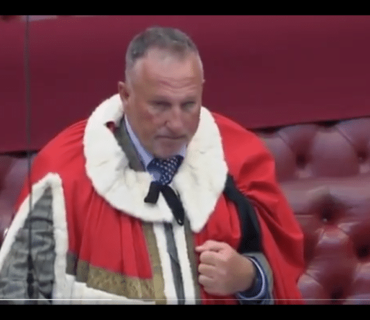 Ian Botham joins ‘corrupt racket’ after denouncing another ‘corrupt racket’