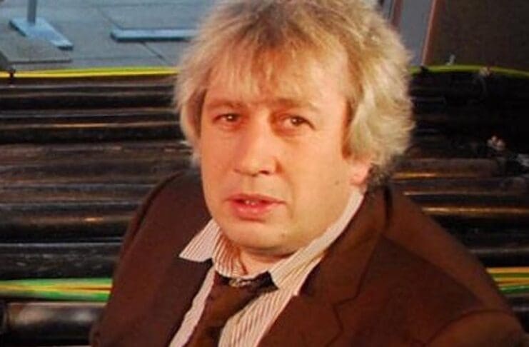 Rod the paedo has just stood up