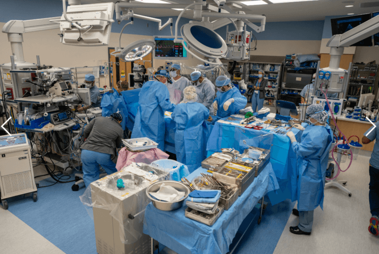 No to NHS privatisation: NHS doctors become first in world to complete transplants in children