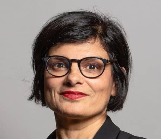 Piers Morgan accuses Labour MP of ‘behaving like a Tory’ in row over Covid vaccines