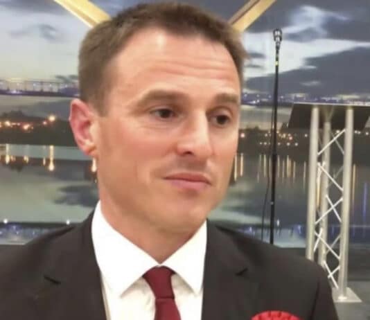 Who on earth would vote for Dr Paul Williams now?