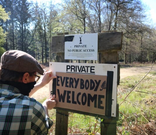 Police reveal where their sympathies lie following 89th Anniversary of the Kinder Scout trespass on Drax estate