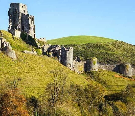 Racists cancelling their National Trust membership. Hallelujah!