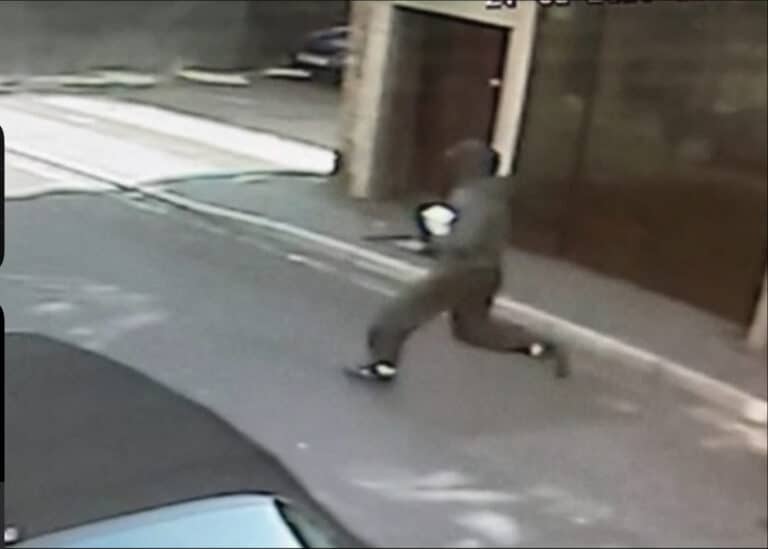 Image appeal following attempted robbery in Weymouth