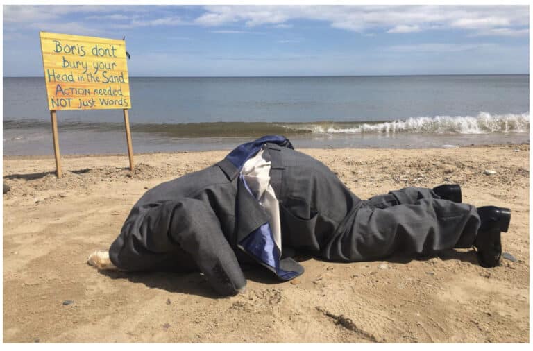 EXTINCTION REBELLION MAKING WAVES IN WEYMOUTH