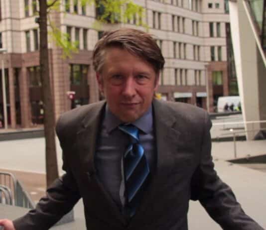 Jonathan Pie blasts a hole in the government’s starboard bows yet again