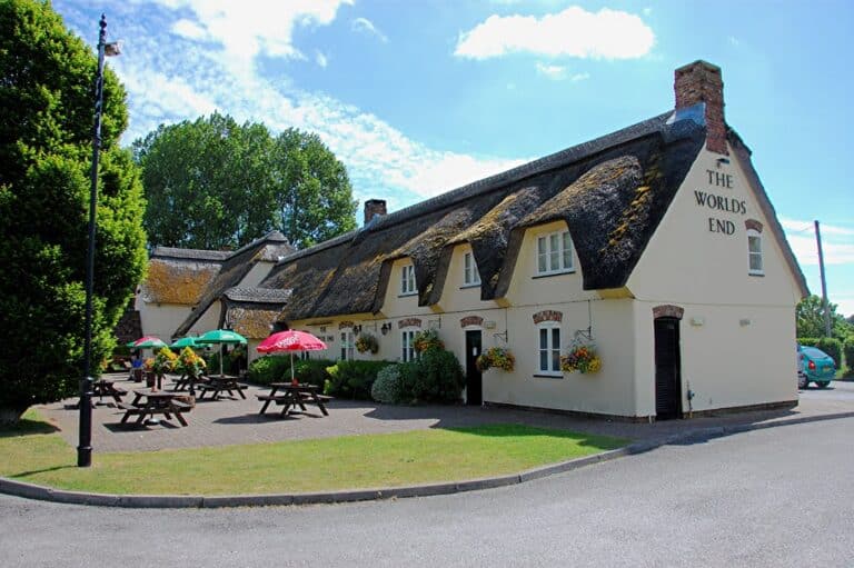 The Tories are lying again: Devastating the pub industry