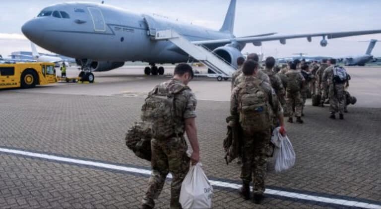 Condemnation brutal from ex… service people. Our fallen comrades have been betrayed