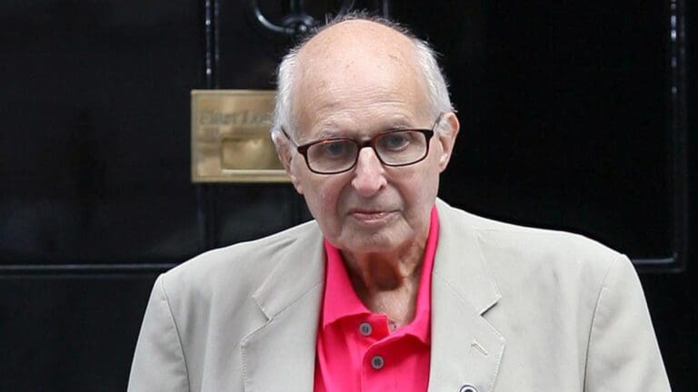 Never Forget Walter Wolfgang. The Jewish man kicked out of Labour conference