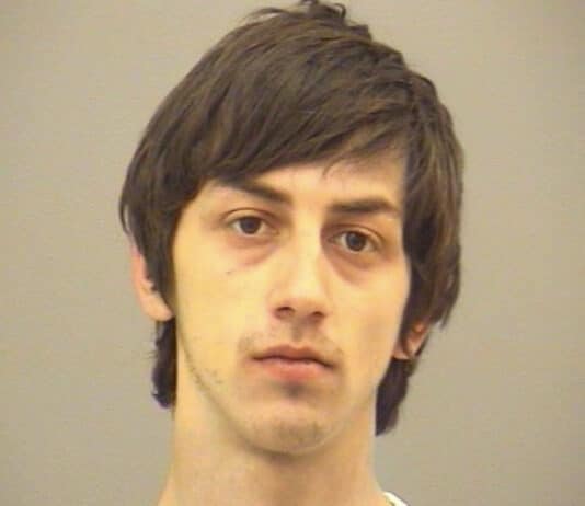 Dial 999 if you see wanted man from Gillingham