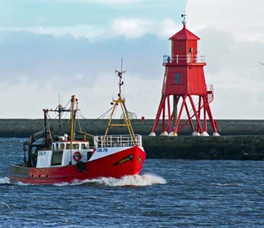 Tensions mount as Paris Threatens Sanctions, and London Warns of Retaliation