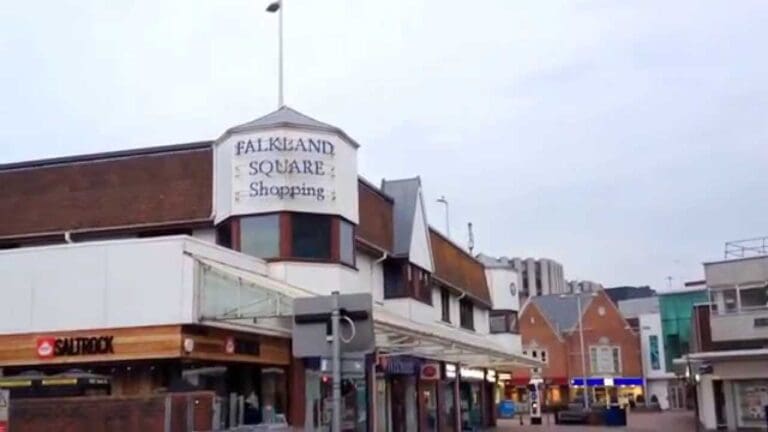 Three people arrested following at least eight charity shop break-ins in Poole