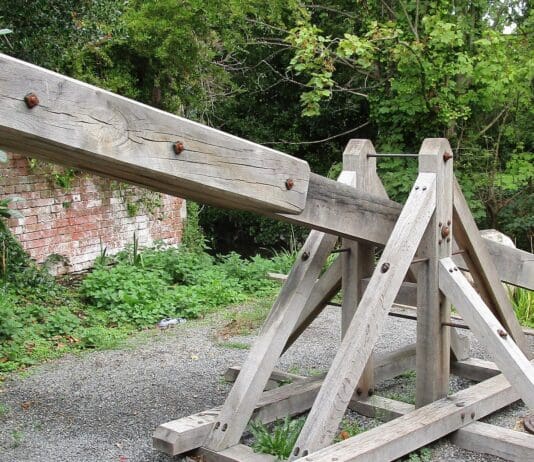Ducking Stool Walk reopens in Christchurch