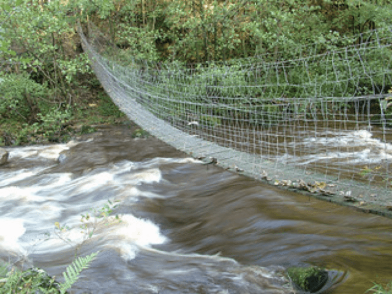 Man dies whilst shooting nature. Should we care?