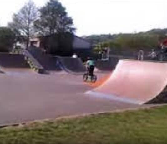 Man assaulted by three males at Bridport skatepark