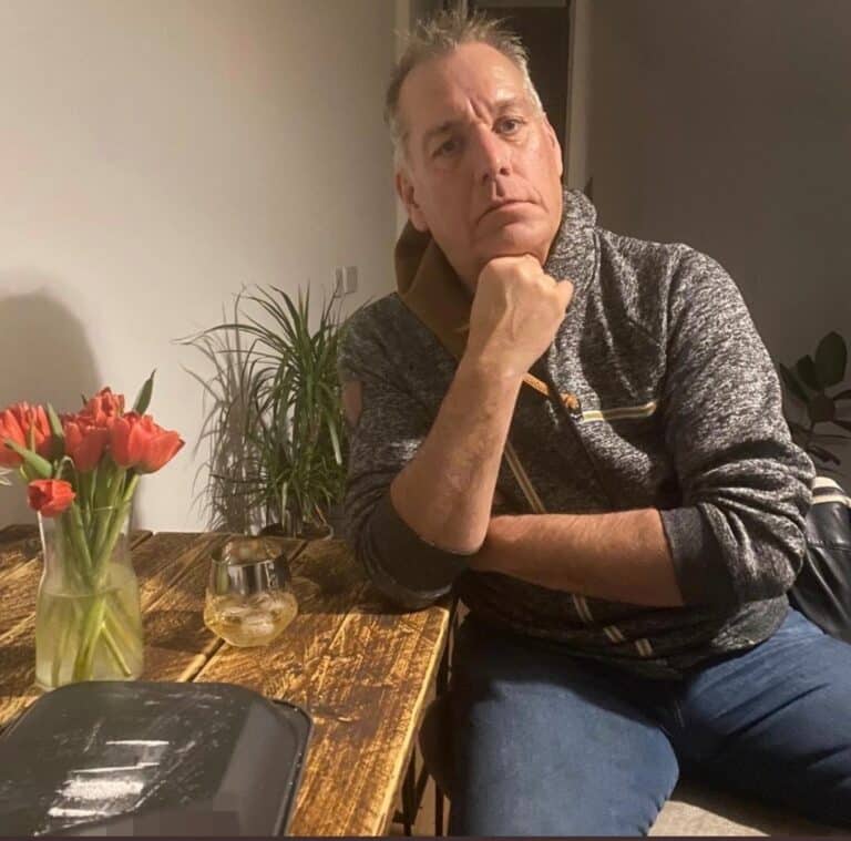 Tory MP shares image of himself relaxing at home