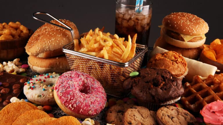 Tory government to ‘ease’ cost of living crisis with unhealthy junk food