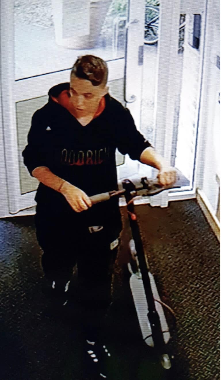 Police extremely concerned for girl last seen in Poole