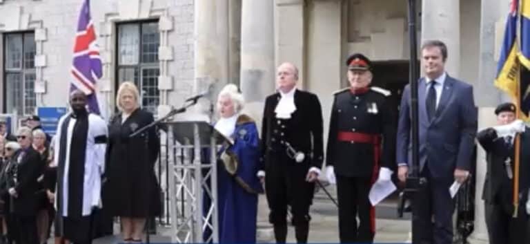 Torbay public demand this video of Mayor reading out King’s Proclamation be taken down