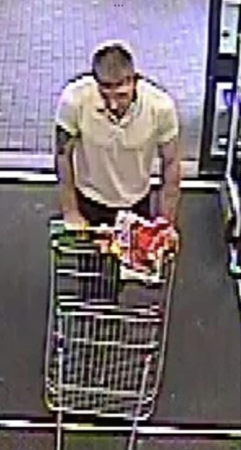 Police seek man following £600 theft in Gillingham