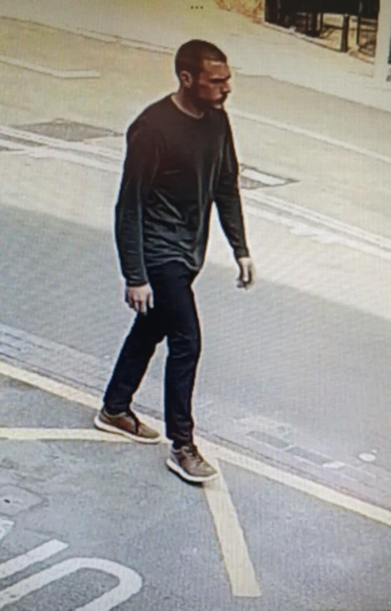 Man sought following robbery on Poole Quay