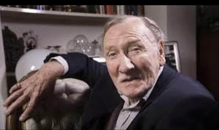 “Ding Dong” Leslie Phillips dies at 98