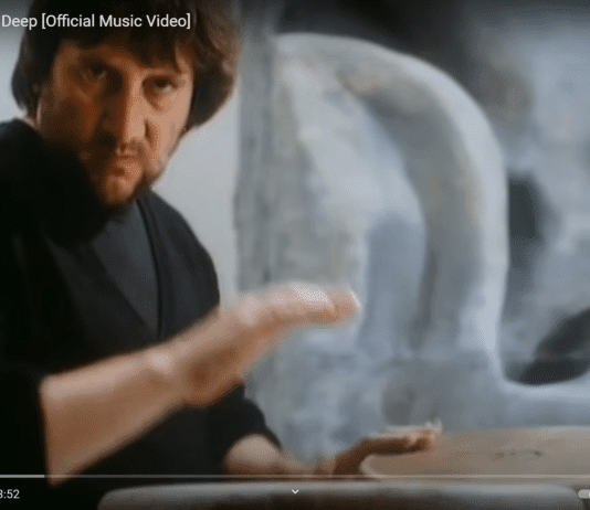 Stranglers drummer Jet Black dies at 84