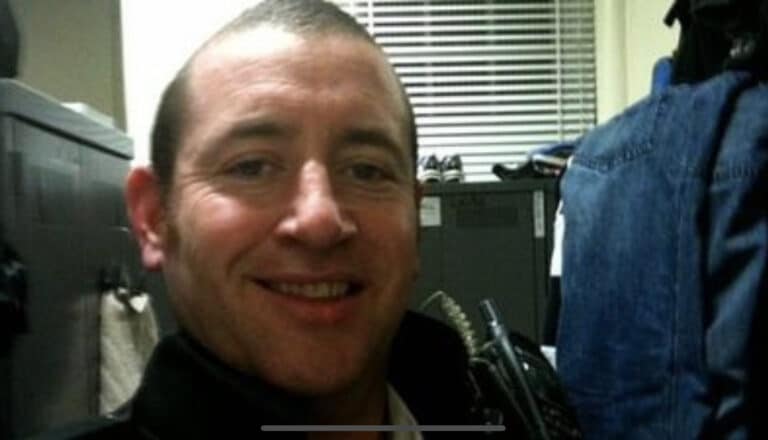 Met Police Officer vetted twice pleads guilty to twenty four rapes