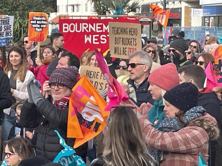 Billy Bragg joins the throngs as ‘Winter of Discontent’ snowballs across Dorset