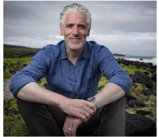 GORDON BUCHANAN 30 YEARS IN THE WILDÂ
